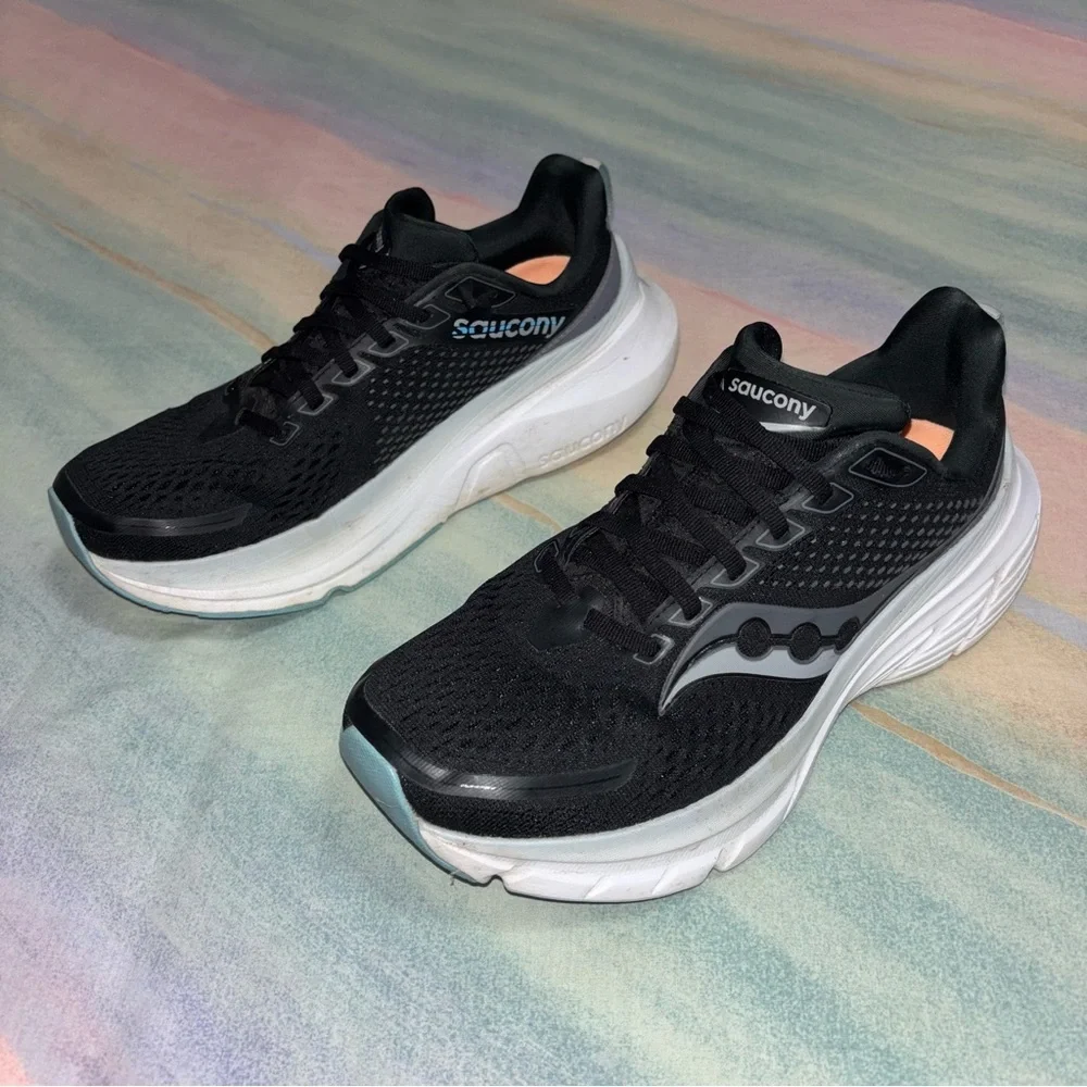 Saucony Guide 17 Women's Running Shoe * Size: 9.5
